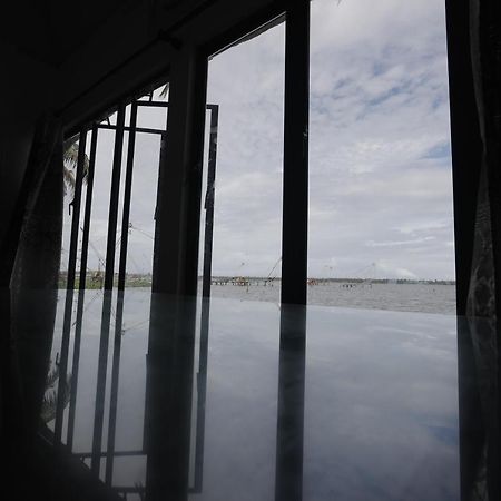 Kallanchery Retreat Kochi Exteriör bild