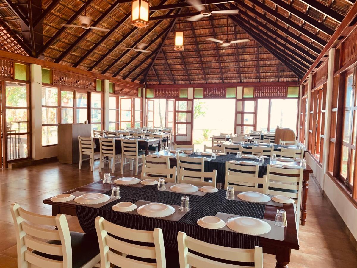Kallanchery Retreat Kochi Exteriör bild