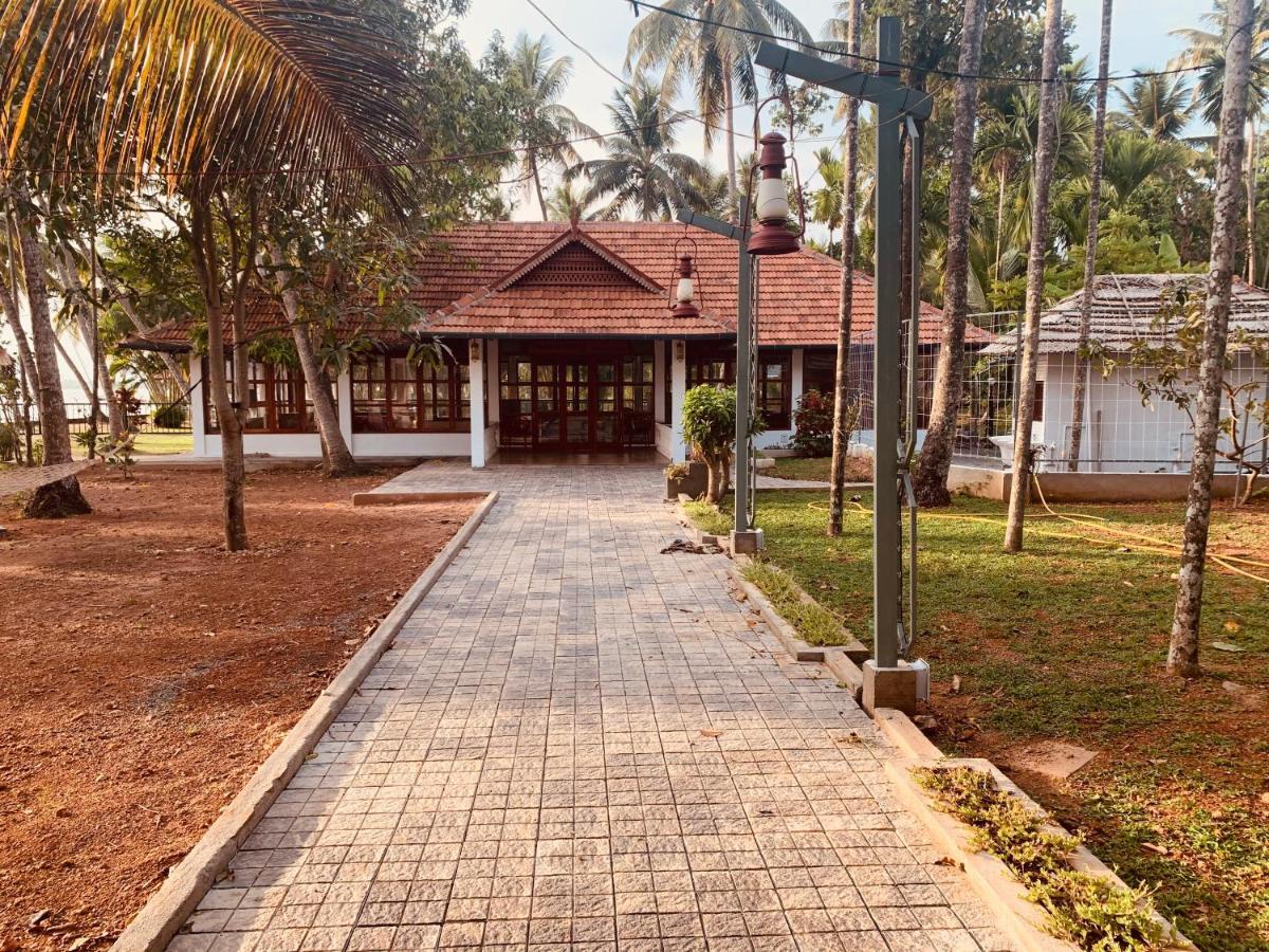 Kallanchery Retreat Kochi Exteriör bild